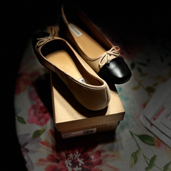 Steve Madden loafers - Picture 3 of 6